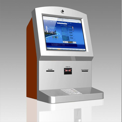 Kiosk za plaćanje putem ekrana osjetljivog na dodir na zidu ili na stolu kripto valute Bitcoin bankomata