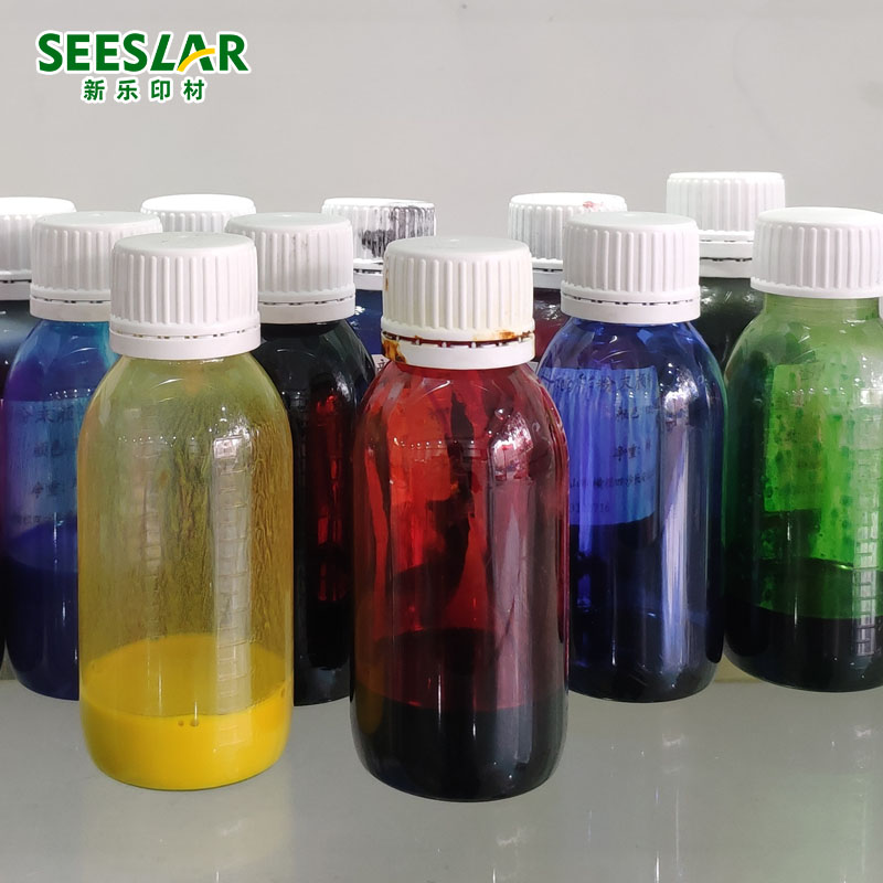 Colorante versatile a base di olio