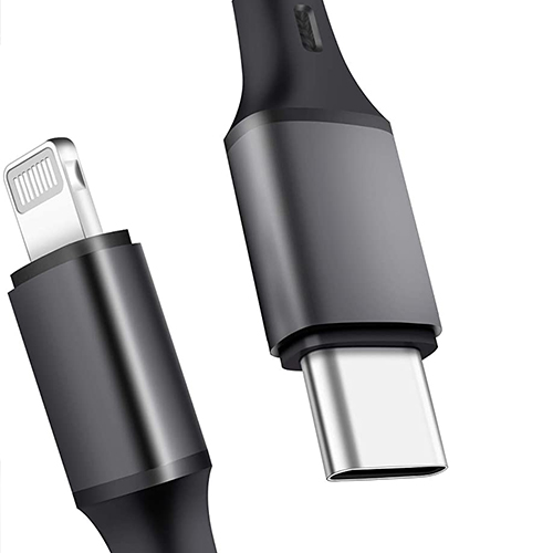 USB C до кабел за молња