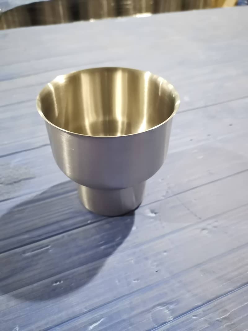 Stainless steel pint cup